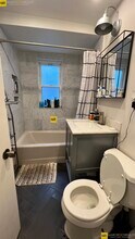 24 Chetwynd Rd in Somerville, MA - Building Photo - Building Photo