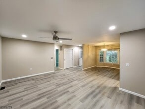 3C John Adams Ct in Monroe Township, NJ - Building Photo - Building Photo