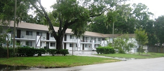 Kennedy Garden Apartments in Daytona Beach, FL - Building Photo