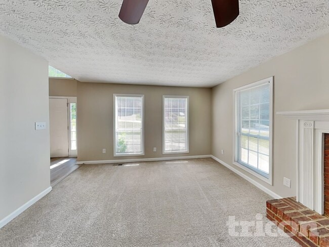 1112 Karastan Ct SW in Marietta, GA - Building Photo - Building Photo