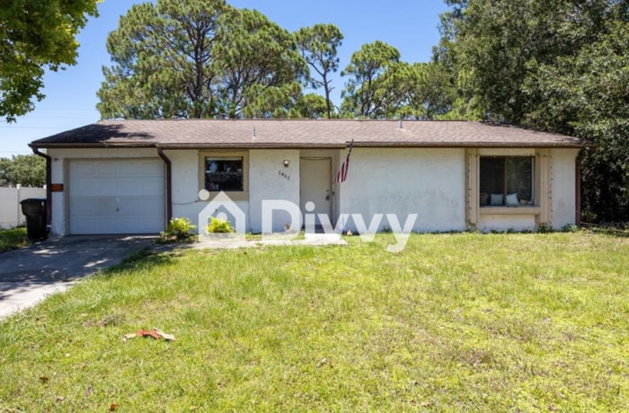6462 Kenwood Dr Photo