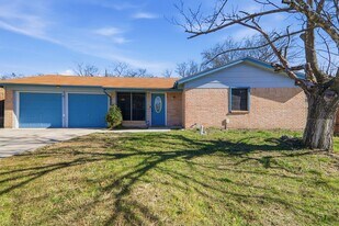 1403 Little St in Copperas Cove, TX - Building Photo