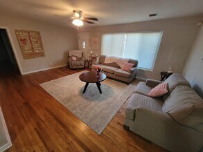 2107 High Rd in Tallahassee, FL - Building Photo - Building Photo