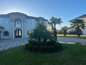 5510 Marleon Dr in Windermere, FL - Foto de edificio - Building Photo