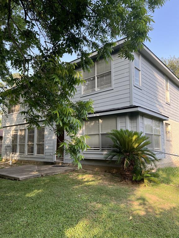 374 Lake View Dr in Montgomery, TX - Building Photo - Building Photo