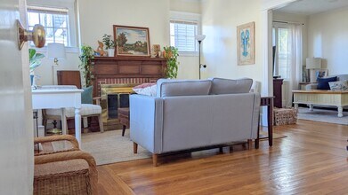 171 8th St, Unit 1st floor in Providence, RI - Building Photo - Building Photo