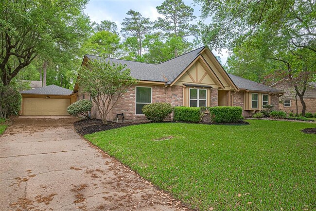 2119 Riverlawn Dr in Humble, TX - Building Photo - Building Photo