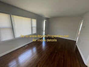 613 Cottonwood Dr in Nashville, TN - Building Photo - Building Photo