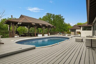 10 Paradise Ln in Warwick, NY - Building Photo - Building Photo