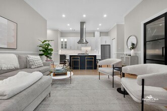 1526 W Monroe St in Chicago, IL - Foto de edificio - Building Photo