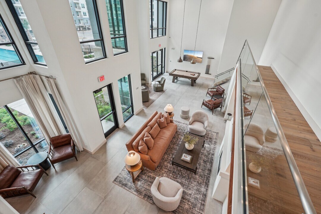 The Greyson in San Antonio, TX - Building Photo