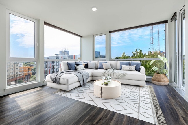 Avant Apartments in Seattle, WA - Building Photo - Building Photo