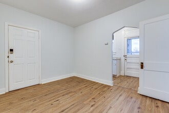 525 Washington Ave in Bridgeville, PA - Building Photo - Building Photo