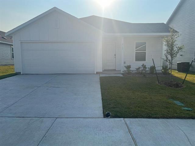 property at 2733 Mistwood Dr