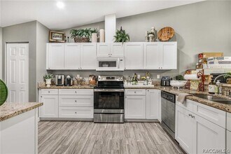 2142 S Gleneagle Terrace in Lecanto, FL - Building Photo - Building Photo