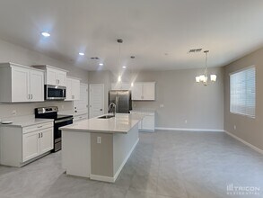 1337 N Parkcrest in Mesa, AZ - Building Photo - Building Photo