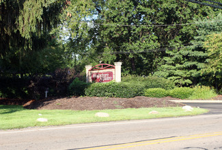 Mogadore Square Apartments in Akron, OH - Building Photo - Building Photo