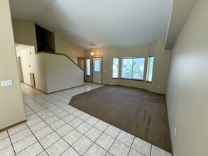 808 Acacia Ln in Ellensburg, WA - Building Photo - Building Photo