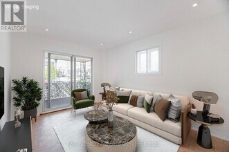 57 Curzon St in Toronto, ON - Building Photo - Building Photo