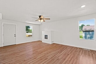 4714 Rice Rd in Columbia, MO - Building Photo - Building Photo