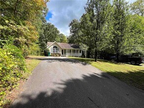 129 Falcon Brook Dr in Dahlonega, GA - Building Photo - Building Photo