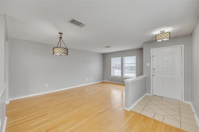 property at 2514 Byfield Dr
