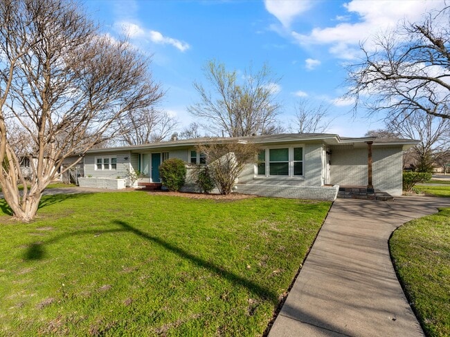 4201 Anita Ave in Fort Worth, TX - Building Photo - Building Photo