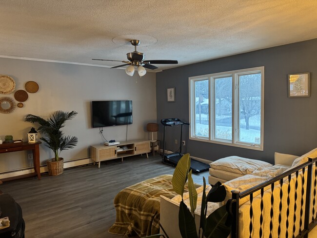 47 Waterman St in Killingly, CT - Building Photo - Building Photo