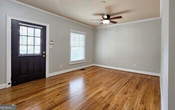 685 Penn Ave NE in Atlanta, GA - Building Photo - Building Photo
