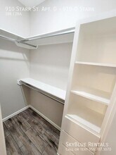 910 Starr St, Unit 910-D Starr in Mercedes, TX - Building Photo - Building Photo