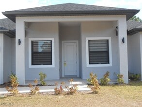 6033 Kumquat Cir in La Belle, FL - Building Photo - Building Photo