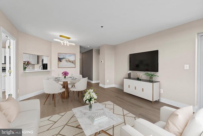 property at 100 Harborview Dr