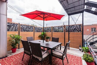 4008 Rue Hochelaga in Montréal, QC - Building Photo - Building Photo