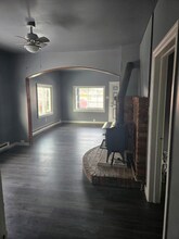 716 E 1st St in Cle Elum, WA - Building Photo - Building Photo