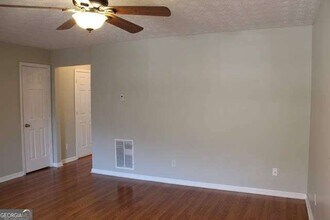3012 Fair Creek Ct in Stonecrest, GA - Building Photo - Building Photo