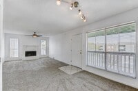 1516 Bay Area Blvd photo'