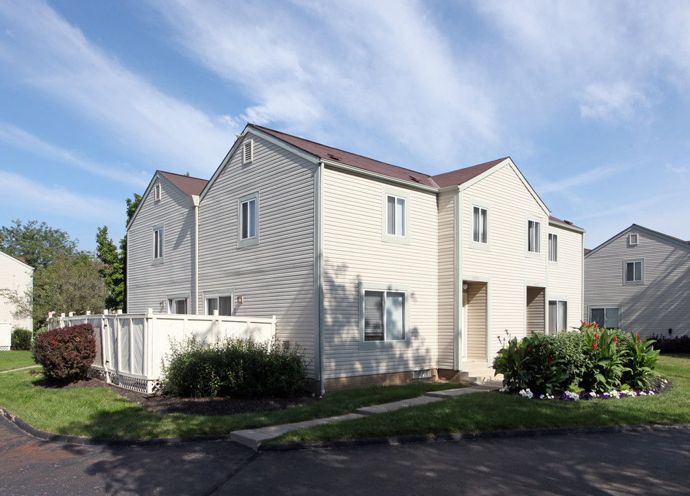 Cunard Village Apartments in Columbus, OH - Building Photo