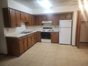 400 N Welco Dr in Montgomery, MN - Building Photo - Building Photo