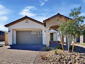 517 Silverbell Fls Pl