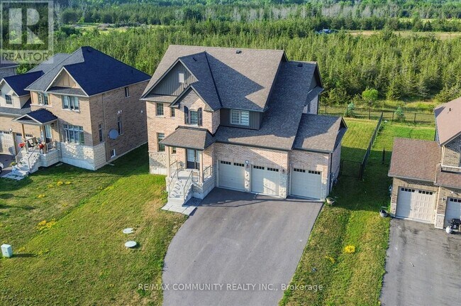 39 Summer Breeze Dr in Quinte West, ON - Building Photo - Building Photo