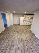68 Grove St in Ansonia, CT - Building Photo - Building Photo
