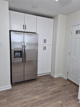 3523 N Whipple St, Unit 2 in Chicago, IL - Foto de edificio - Building Photo