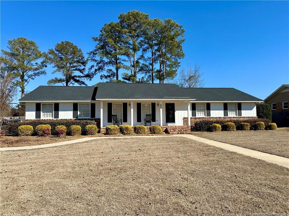 401 Kensington St in Lumberton, NC - Building Photo