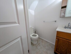 23 Shea Ave in Milford, CT - Building Photo - Building Photo