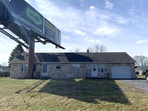 4136 Lincoln Way E in Fayetteville, PA - Building Photo - Building Photo