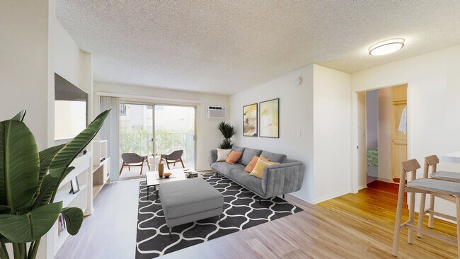 Village Pointe Apartments in Northridge, CA - Foto de edificio - Building Photo