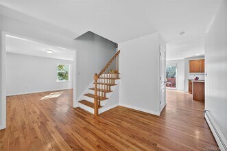 1281 NY-208 in Monroe, NY - Building Photo - Building Photo