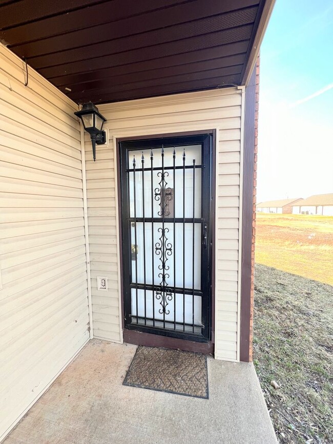 property at 110 Country Villa Ln
