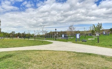 5410 Gabriele-Frascadore St in Montréal, QC - Building Photo - Building Photo