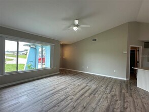 11098 Cheltenham Ave in Englewood, FL - Building Photo - Building Photo